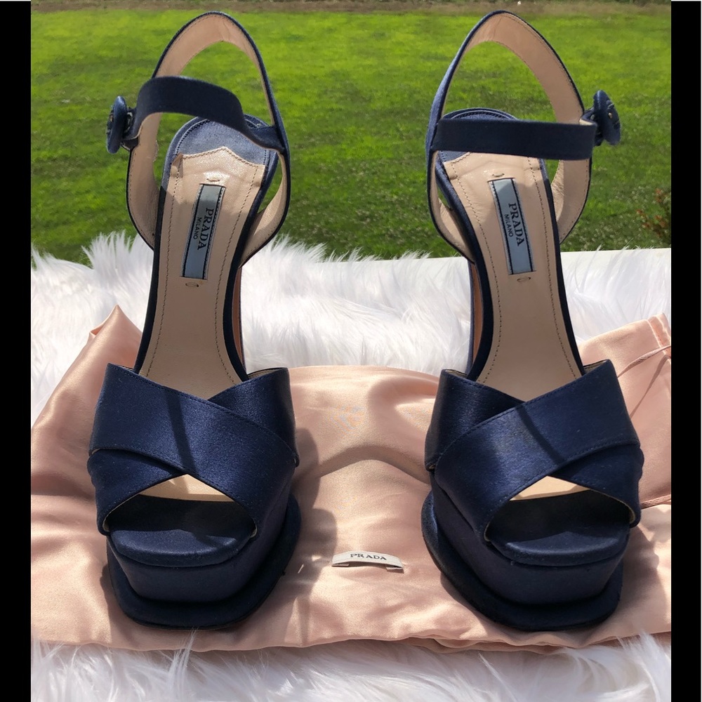🌹PRADA SATIN HEELS🌹